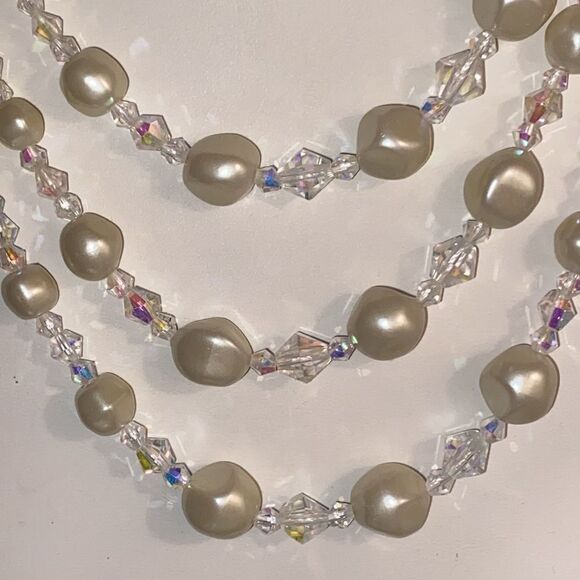 NWT Vintage 3 Strand Swarovski Crystals & Fresh Water Pearl Necklace - Picture 4 of 7